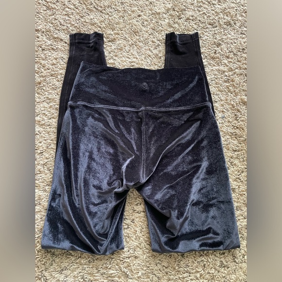 Lululemon velvet leggings - Picture 3 of 5